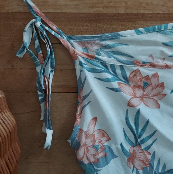 Lotus and Luna Honolulu Tie Tank - Picture 3 of 6